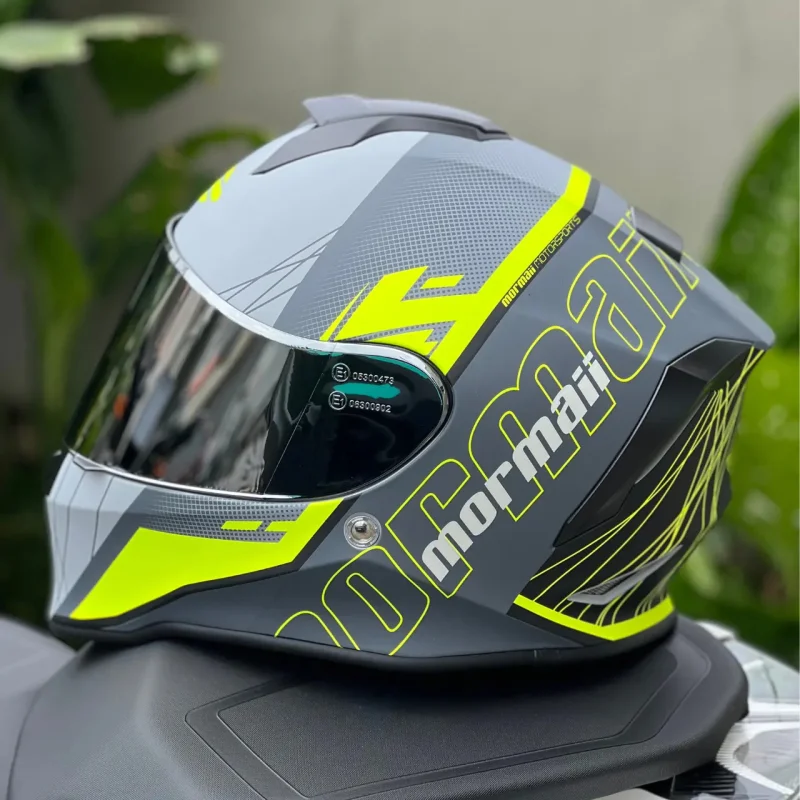 Capacete Mormaii M1 Neon Fechado Com Duas Viseiras