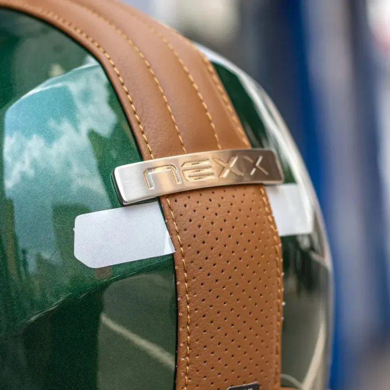 Capacete Aberto Nexx Y10 Midtown Verde E Caramelo Com Viseira Solar